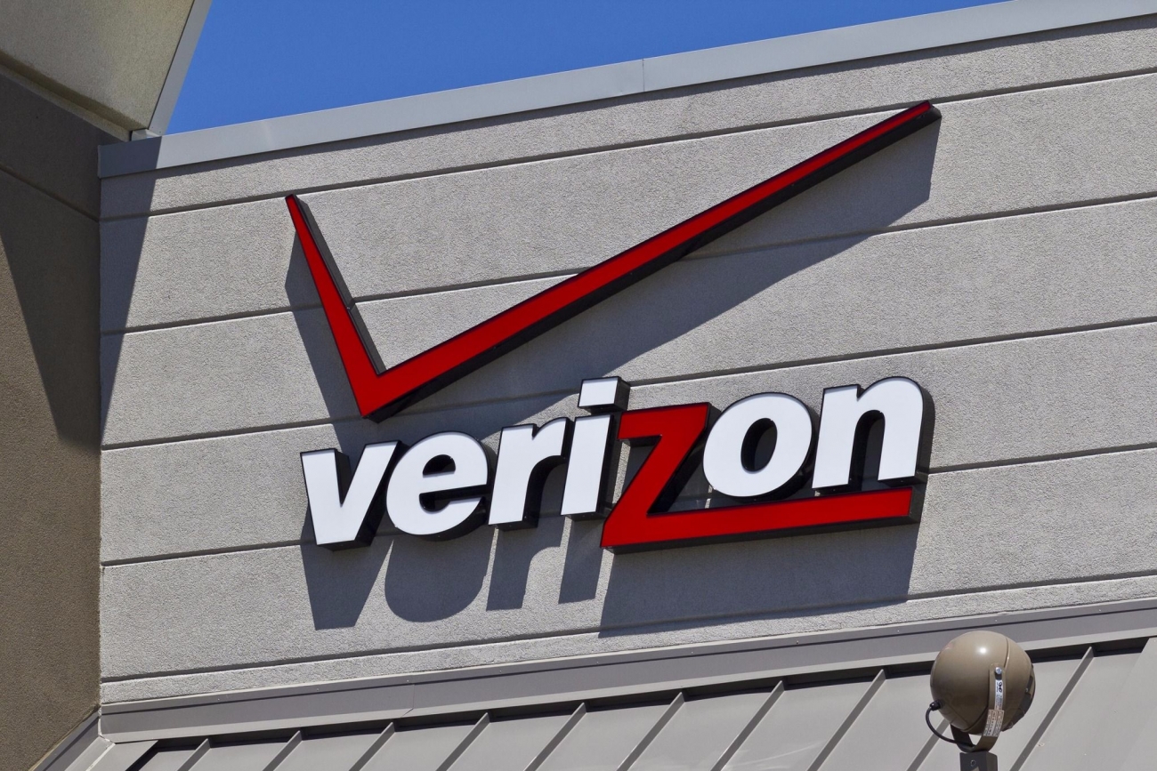 verizon yahoo writedown